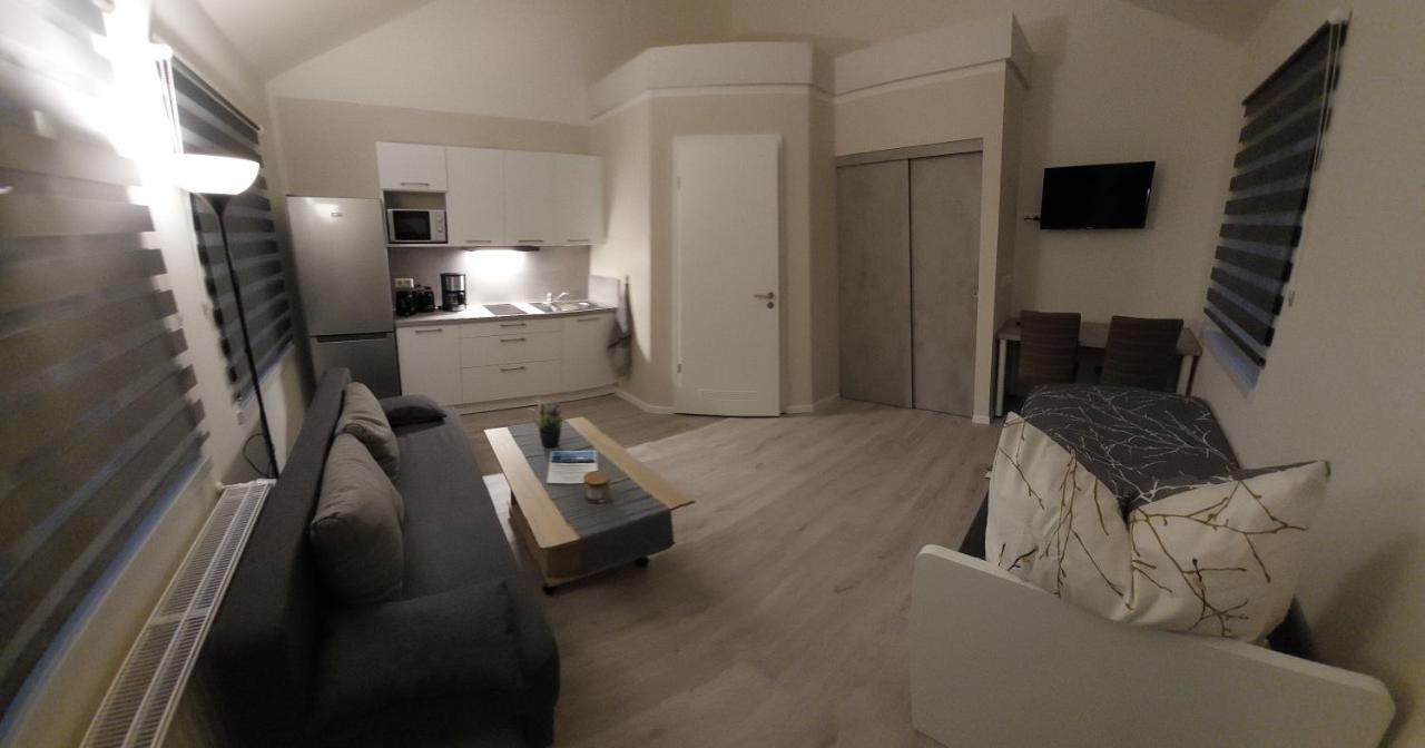 Ferienwohnung Am Stadtwald Фрайберг Екстериор снимка