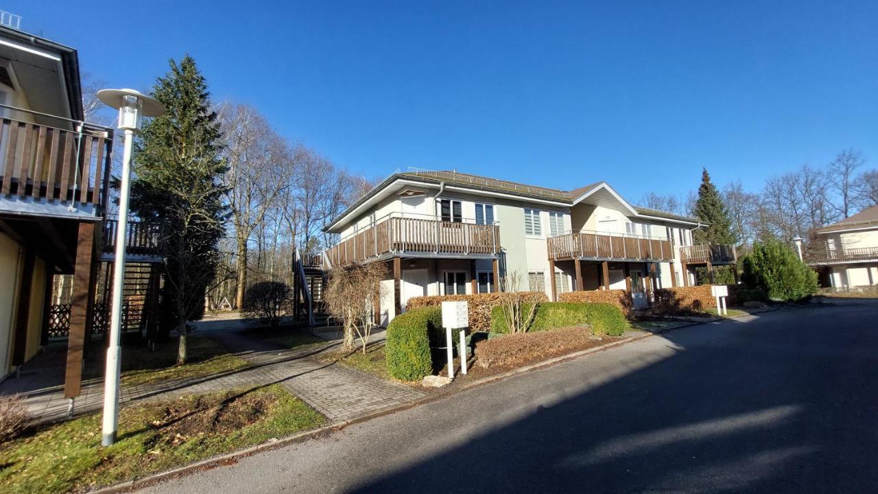 Ferienwohnung Am Stadtwald Фрайберг Екстериор снимка