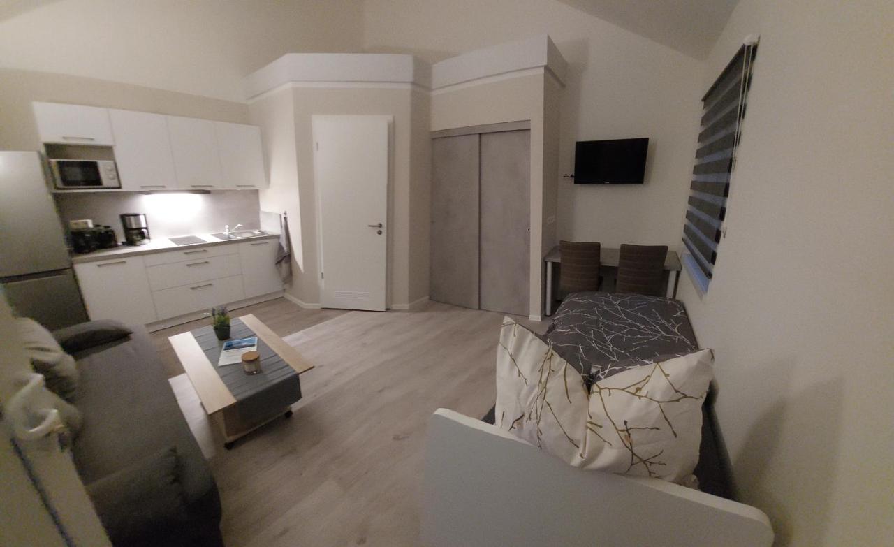 Ferienwohnung Am Stadtwald Фрайберг Екстериор снимка