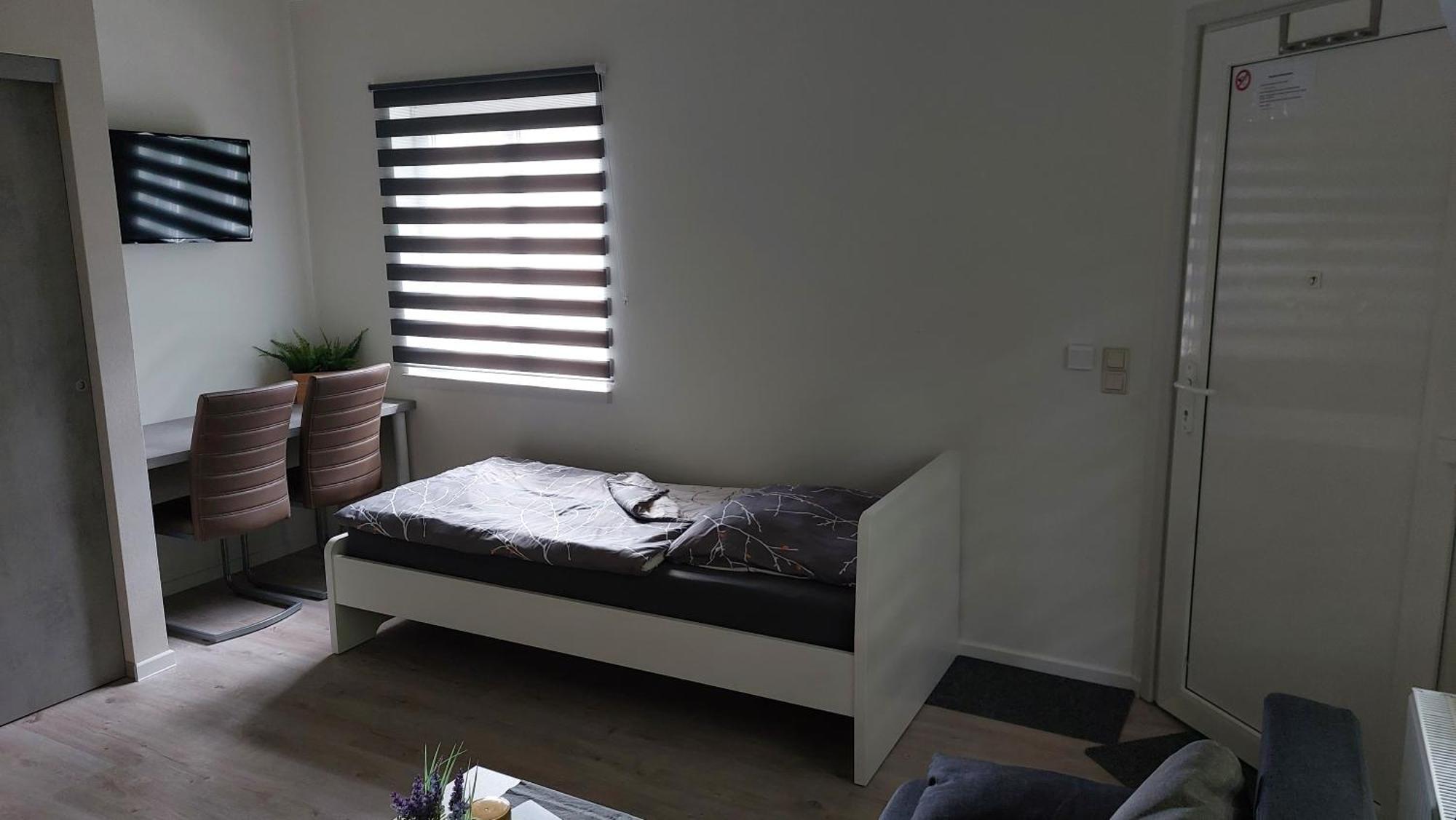 Ferienwohnung Am Stadtwald Фрайберг Екстериор снимка